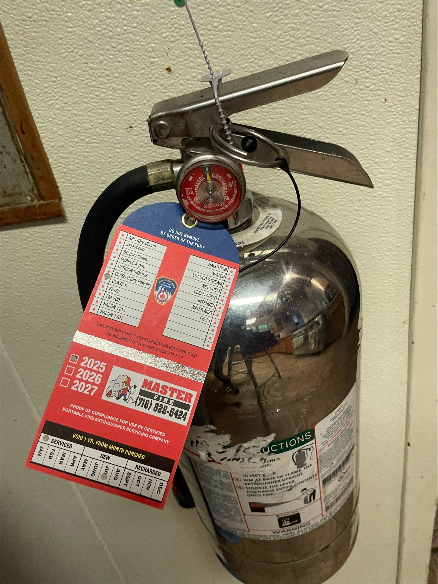 Master Fire inspección sistemas contra incendios NYC, mantenimiento contra incendios NYC, FDNY inspecciones, mantenimiento FDNY, sistemas de supresión NYC, rociadores contra incendios NYC, extintores FDNY, ventilación cocinas NYC, inspección restaurantes FDNY, cumplimiento FDNY, mantenimiento sistemas fuego, seguridad contra incendios NYC, Master Fire Mechanical, servicios contra incendios Manhattan, protección contra incendios Brooklyn, inspección Bronx FDNY, mantenimiento Queens NYC, sistemas contra incendios comerciales, inspección edificios NYC, pruebas sistemas contra incendios, mantenimiento preventivo fuego, violaciones FDNY solución, reinspección FDNY, seguridad comercial NYC, inspección cocinas comerciales z